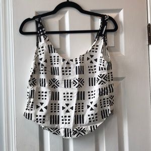 Dusen Dusen cropped tank, size small